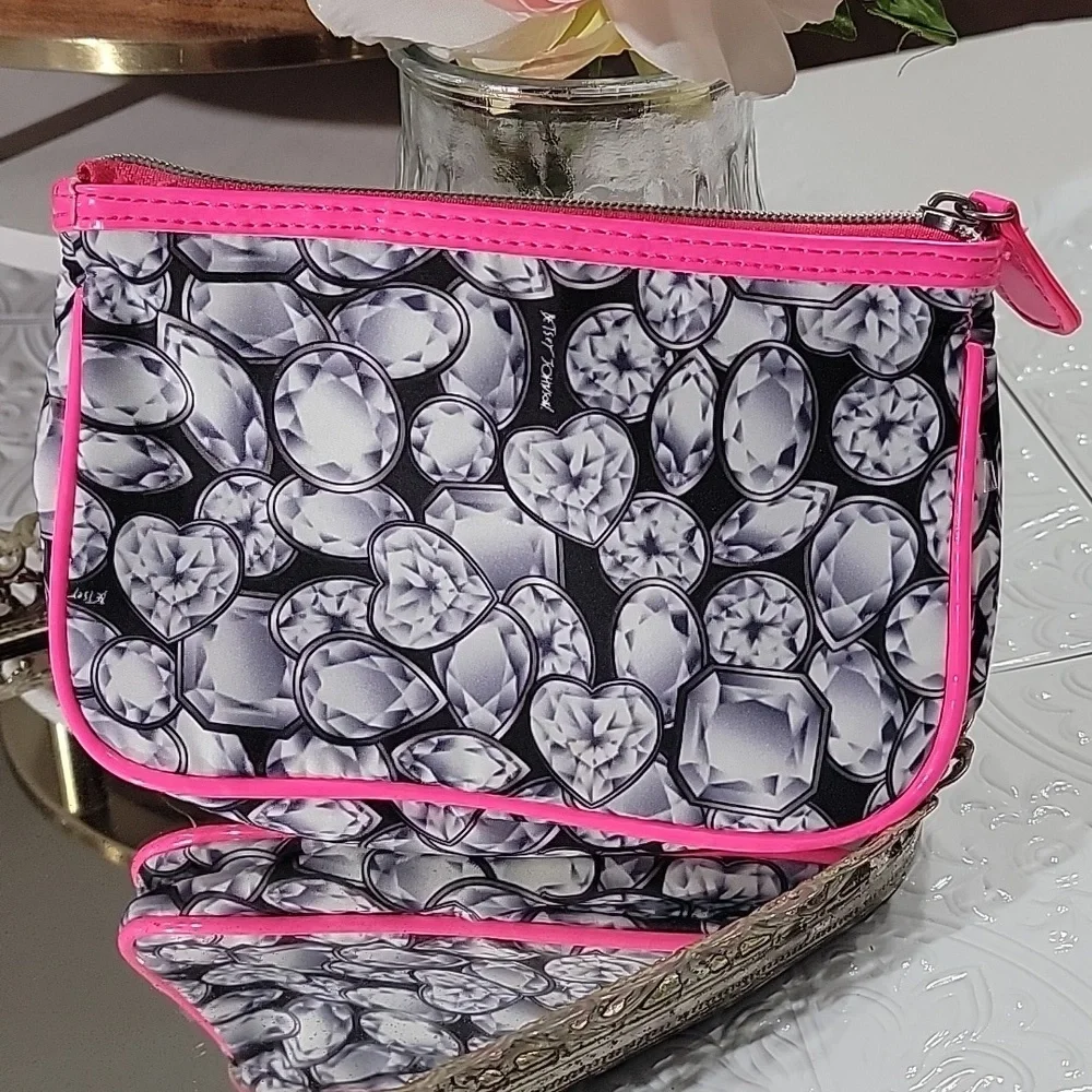 Betsey Johnson Diamond Pattern Cosmetic Toiletries Travel Pouch